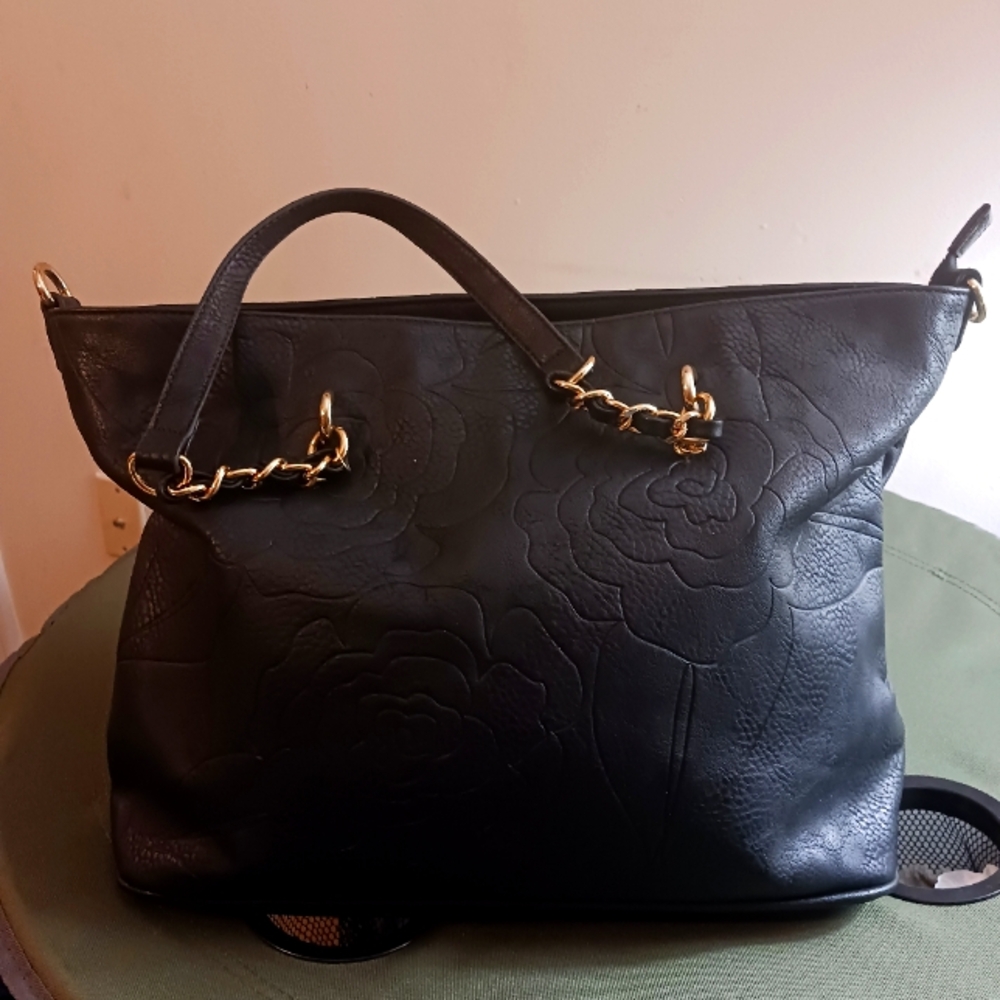 Ladies handbag